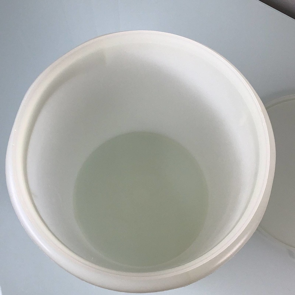 Vintage Tupperware X-Large Carry all Round food container with matching lid - Picture 6 of 9